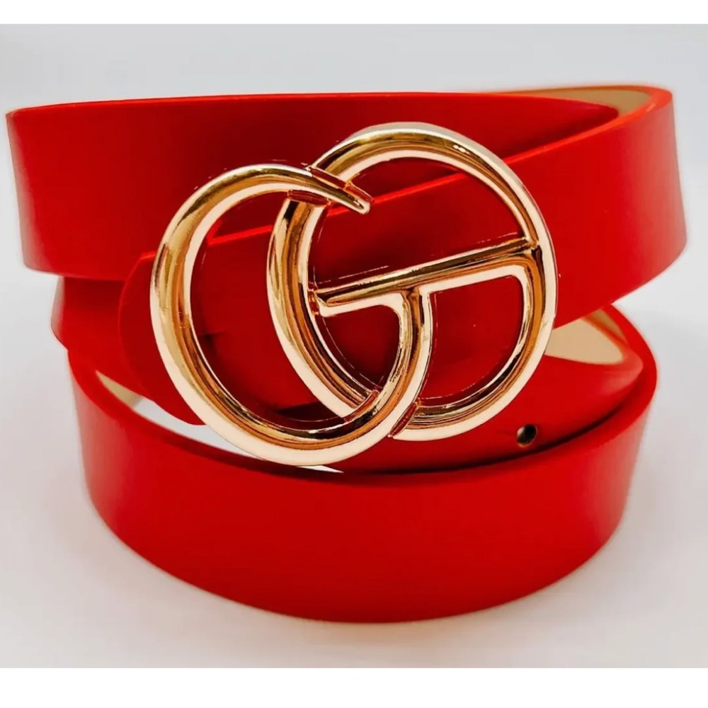 47 Fabulous Red faux leather CG chic belt